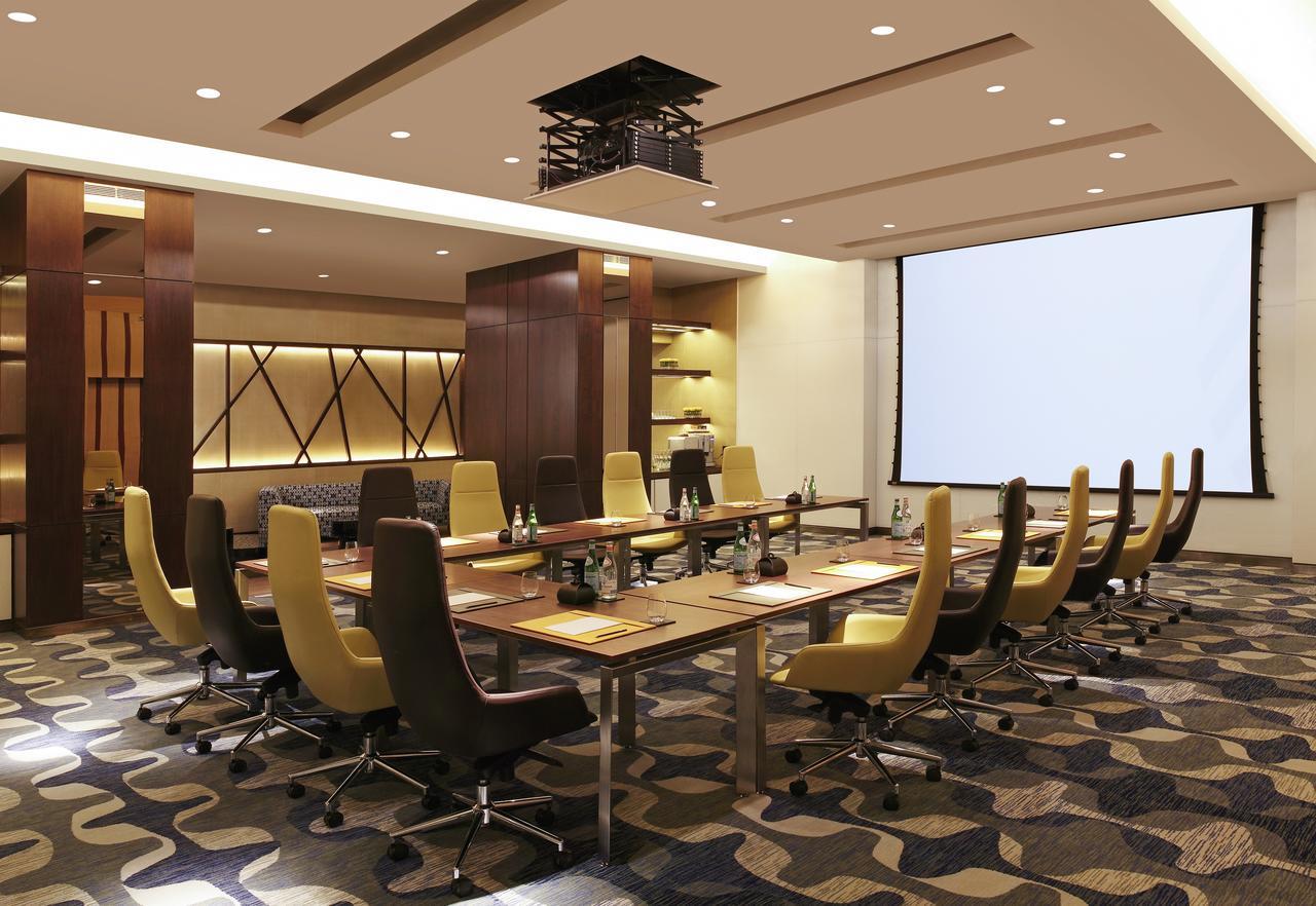 Novotel New Delhi Aerocity Buitenkant foto Meeting room